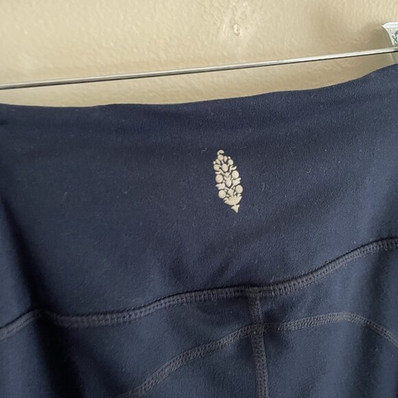 FP Movement S Midnight Navy Twist Front High Rise Breathe Deeper Ankle Legging - Picture 8 of 11